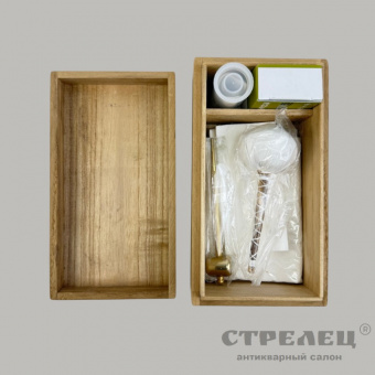 фото — традиционный японский набор для ухода за мечами. япония